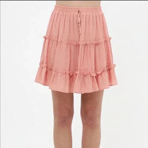 Ruffle peach skirt